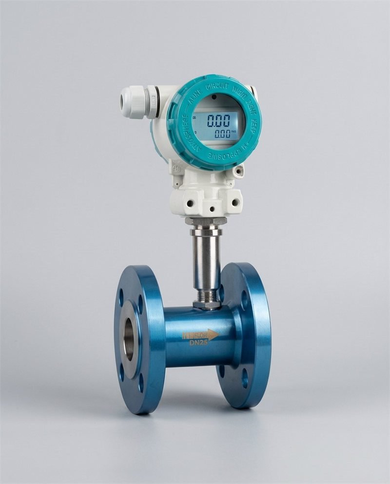 Liquid turbine flow meter