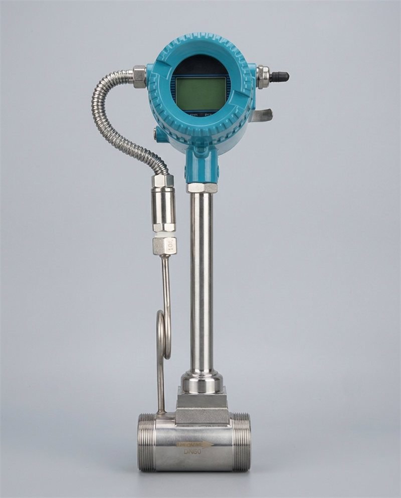 Vortex flow meter